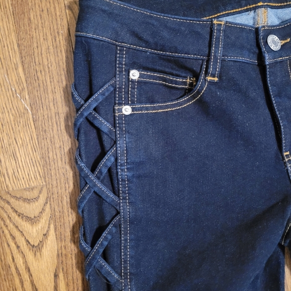 Lace-Up Flares - Picture 3 of 5